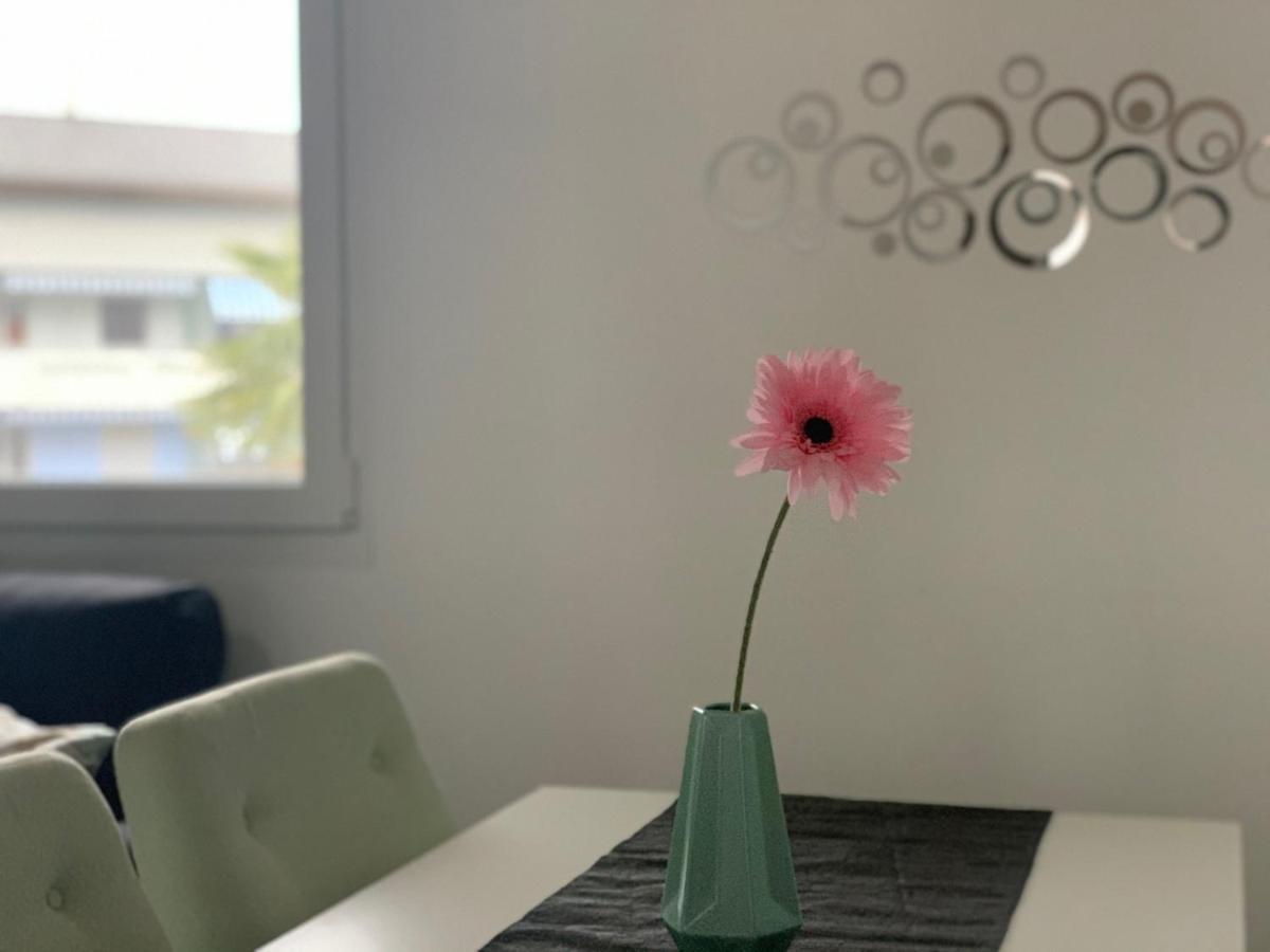Miranda, Modern Duplex, Garden, Swimming Pool, Parking Apartment Лозон Екстериор снимка