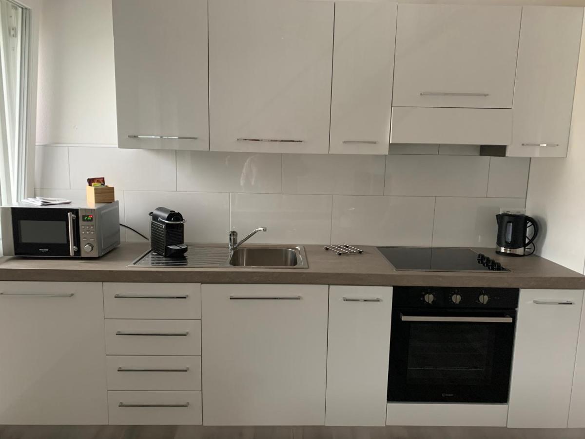 Miranda, Modern Duplex, Garden, Swimming Pool, Parking Apartment Лозон Екстериор снимка